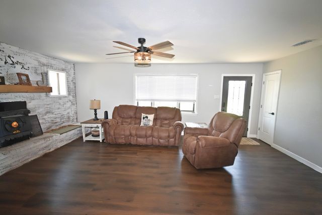 258 County Road 3199, Winnsboro, TX 75494