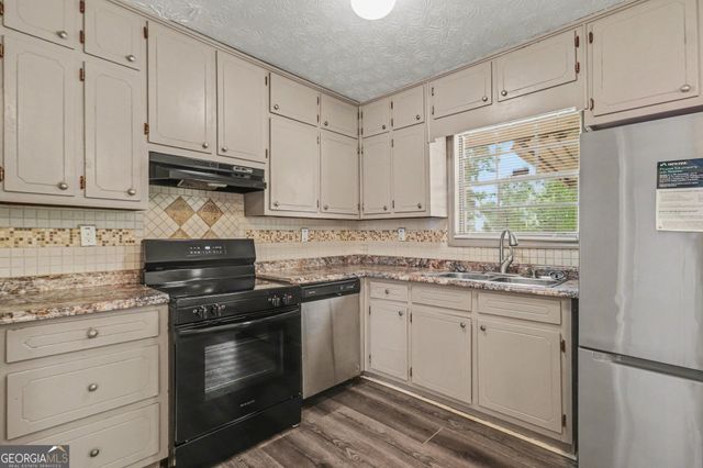 3540 Leisure Lane, Atlanta, GA 30349