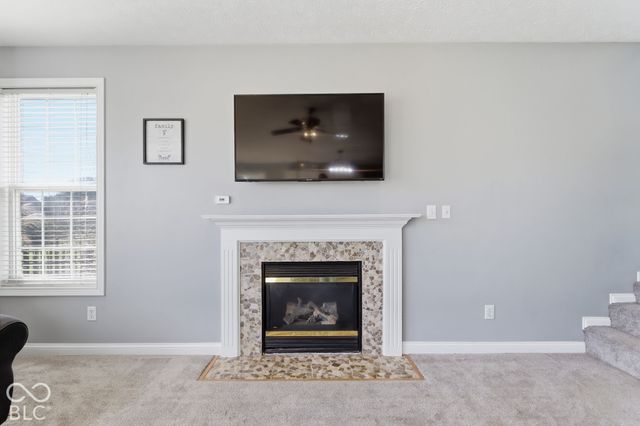 8035 Meadow Bend Lane, Indianapolis, IN 46259