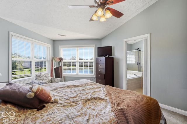 8035 Meadow Bend Lane, Indianapolis, IN 46259