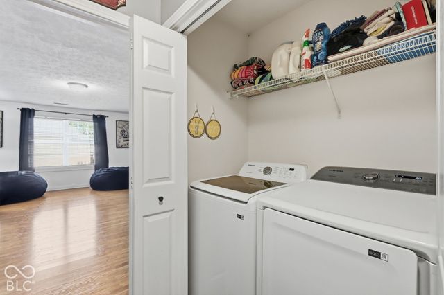 8035 Meadow Bend Lane, Indianapolis, IN 46259