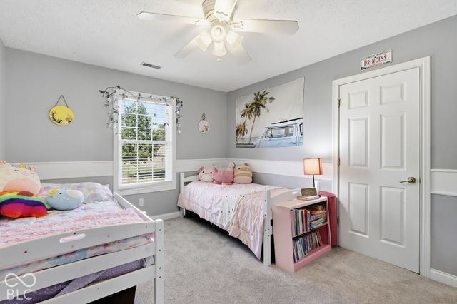 8035 Meadow Bend Lane, Indianapolis, IN 46259