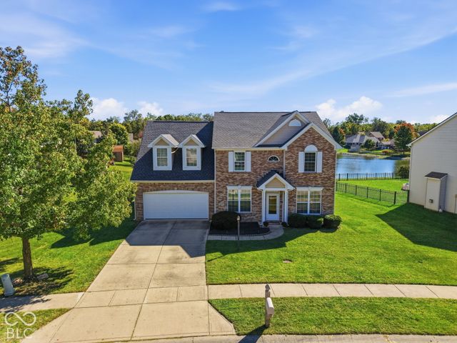 8035 Meadow Bend Lane, Indianapolis, IN 46259