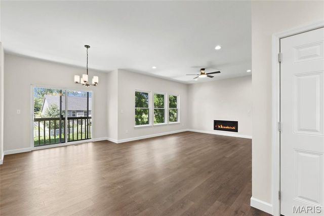 300 Vest Avenue, Valley Park, MO 63088