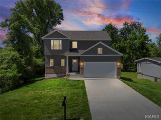 300 Vest Avenue, Valley Park, MO 63088