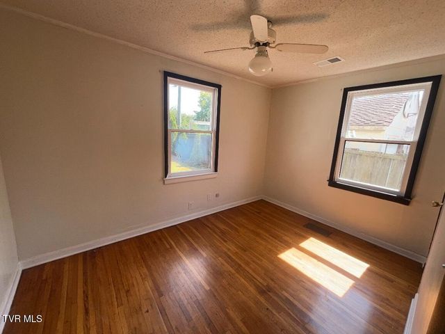 1620 Hermitage Drive, Kingsport, TN 37664