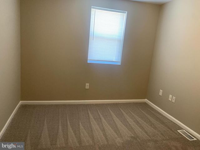 2504 FRANKLIN ST W, Baltimore, MD 21223