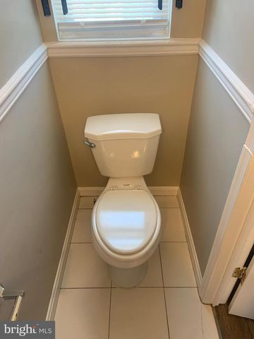 2504 FRANKLIN ST W, Baltimore, MD 21223