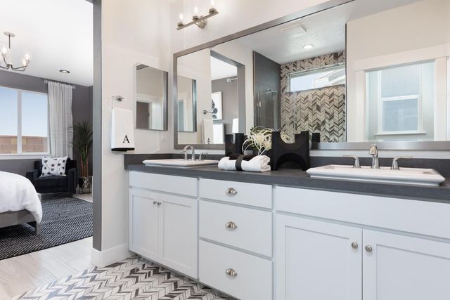 12704 Castaic Lake Way, Rancho Cordova, CA 95742