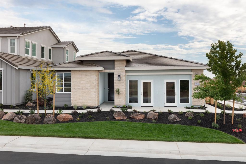 12704 Castaic Lake Way, Rancho Cordova, CA 95742