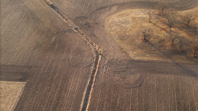 655 Orchid Street SE, Demotte, IN 46310