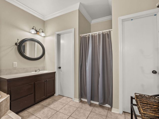 131 Kingswood Grove, Hornbeck, LA 71439