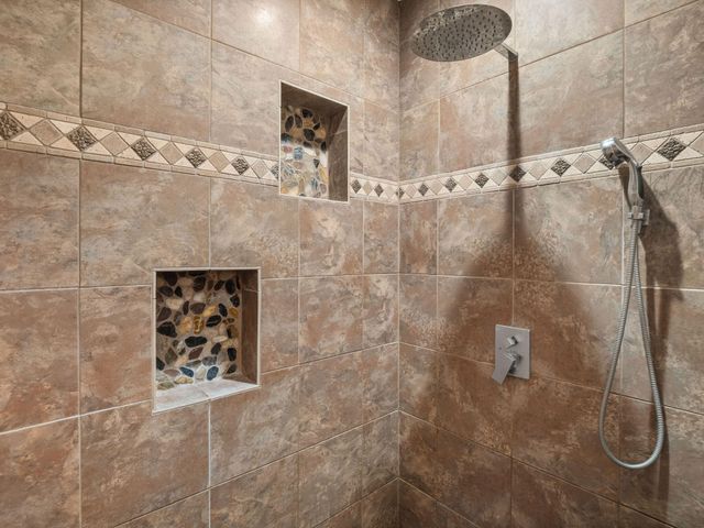 131 Kingswood Grove, Hornbeck, LA 71439