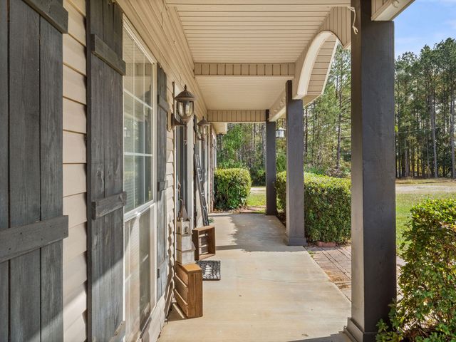 131 Kingswood Grove, Hornbeck, LA 71439