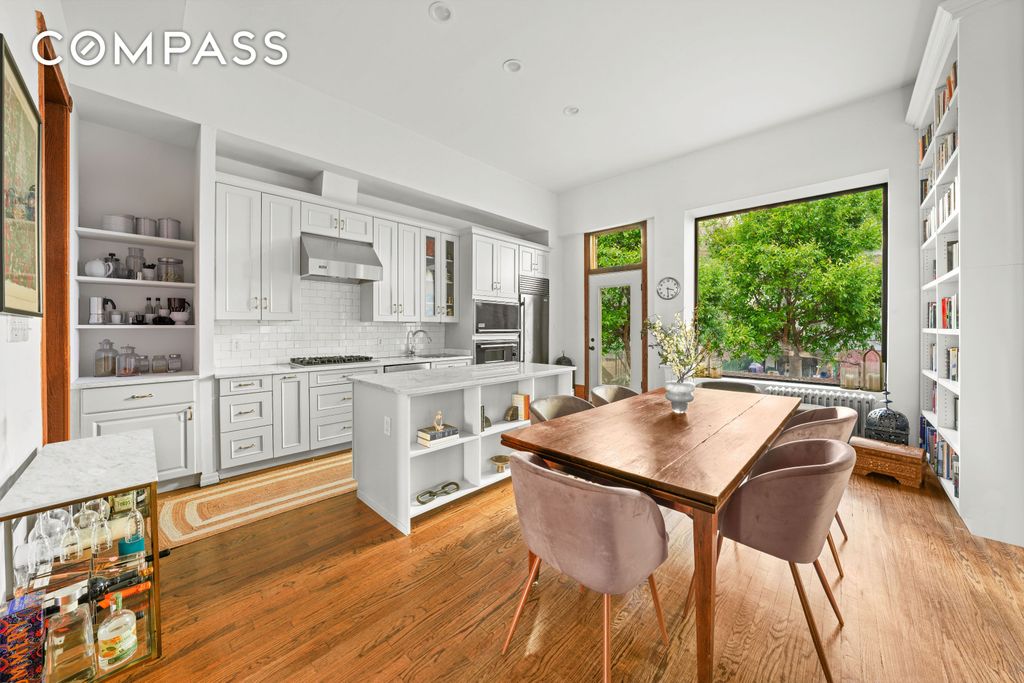 127 W 122nd Street, New York City, NY 10027