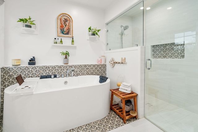 60 Claybrook Road, Dover, MA 02030