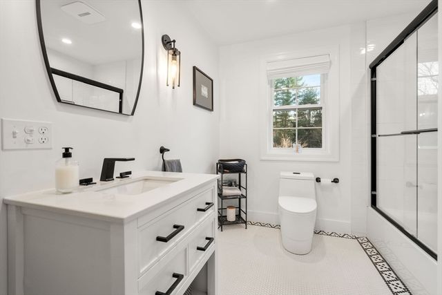 60 Claybrook Road, Dover, MA 02030