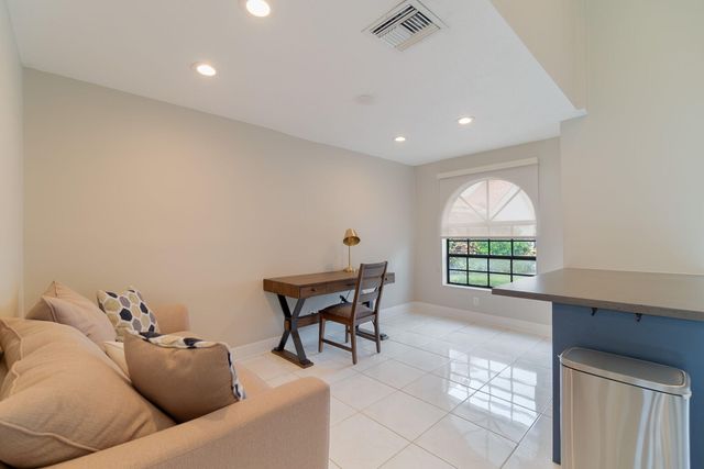 13547 Fountain View Boulevard, Wellington, FL 33414
