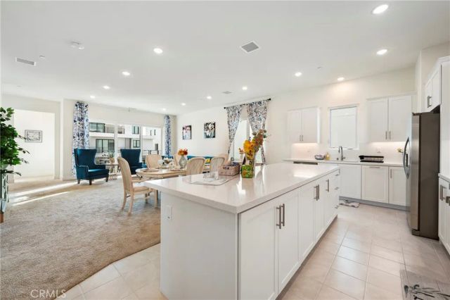 2053 Peebler Way, Tustin, CA 92782