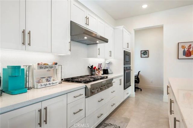 2053 Peebler Way, Tustin, CA 92782