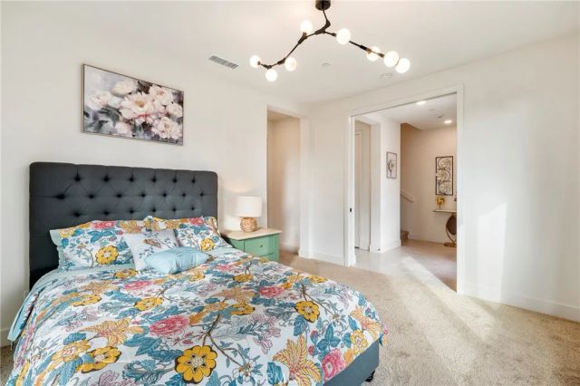 2053 Peebler Way, Tustin, CA 92782