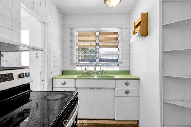 56026 Onaga Trl, Yucca Valley, CA 92284