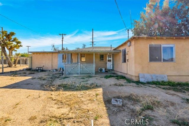56026 Onaga Trl, Yucca Valley, CA 92284