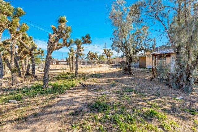 56026 Onaga Trl, Yucca Valley, CA 92284
