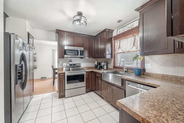 519 Dunford DRIVE, Burlington, WI 53105