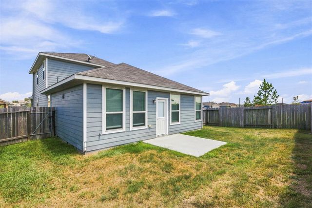 25566 Northpark Spruce Drive, Porter, TX 77365