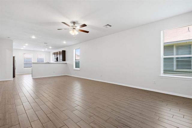 25566 Northpark Spruce Drive, Porter, TX 77365