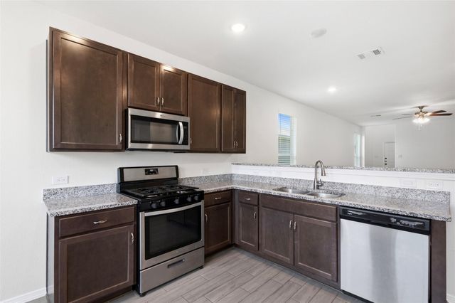 25566 Northpark Spruce Drive, Porter, TX 77365