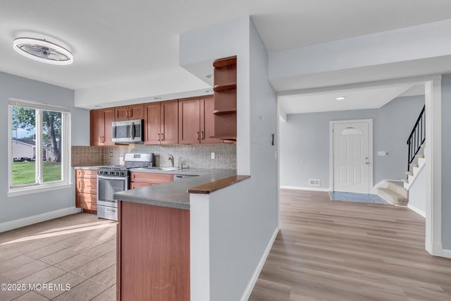 23 Arlene Court, 4103, Brick, NJ 08723