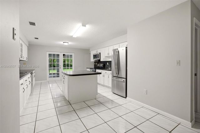 14727 N 94th St N, West Palm Beach, FL 33412