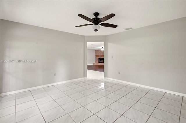 14727 N 94th St N, West Palm Beach, FL 33412