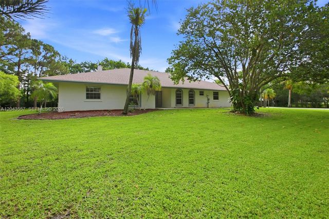 14727 N 94th St N, West Palm Beach, FL 33412