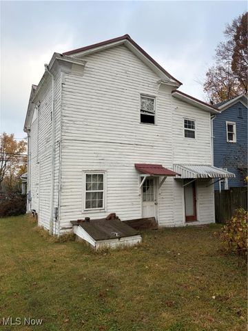 910 Ann Street, Parkersburg, WV 26101