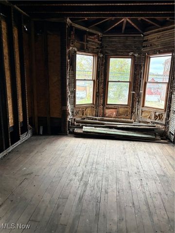 910 Ann Street, Parkersburg, WV 26101