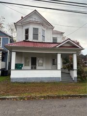 910 Ann Street, Parkersburg, WV 26101