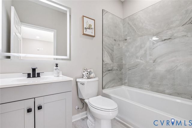 735 Myrick Ave, Petersburg, VA 23805