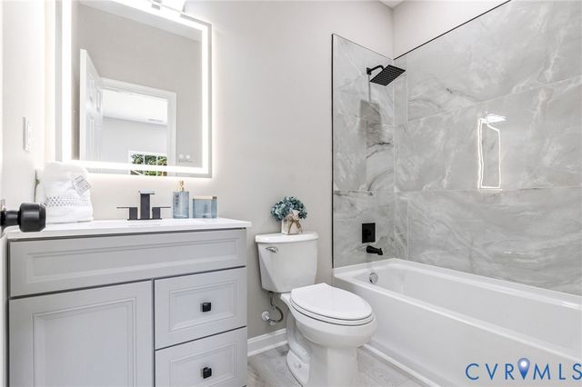 735 Myrick Ave, Petersburg, VA 23805