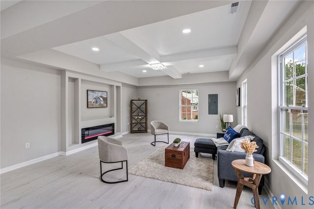 735 Myrick Ave, Petersburg, VA 23805