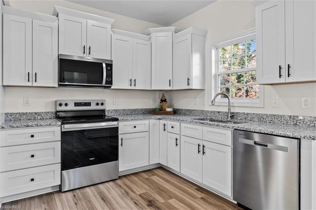 402 N Ward Avenue, High Point, NC 27262