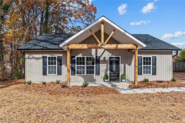 402 N Ward Avenue, High Point, NC 27262