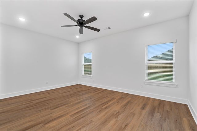 156 N Panther Avenue, Farmington, AR 72730