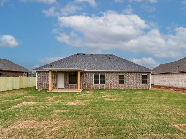 156 N Panther Avenue, Farmington, AR 72730