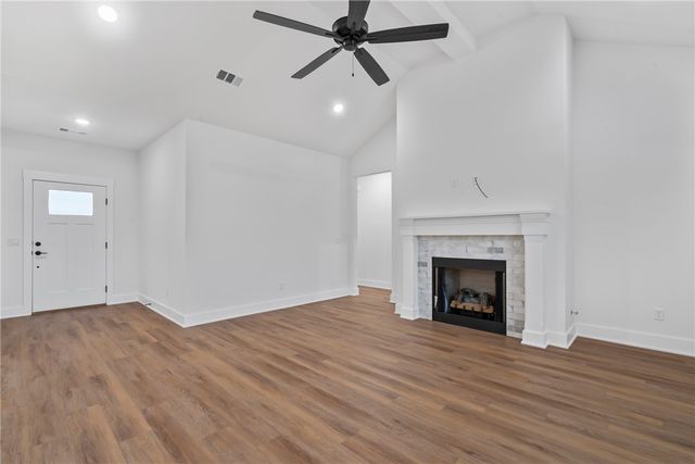 156 N Panther Avenue, Farmington, AR 72730