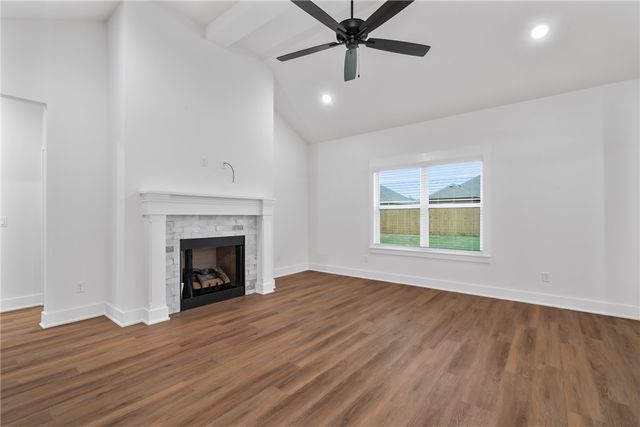 156 N Panther Avenue, Farmington, AR 72730