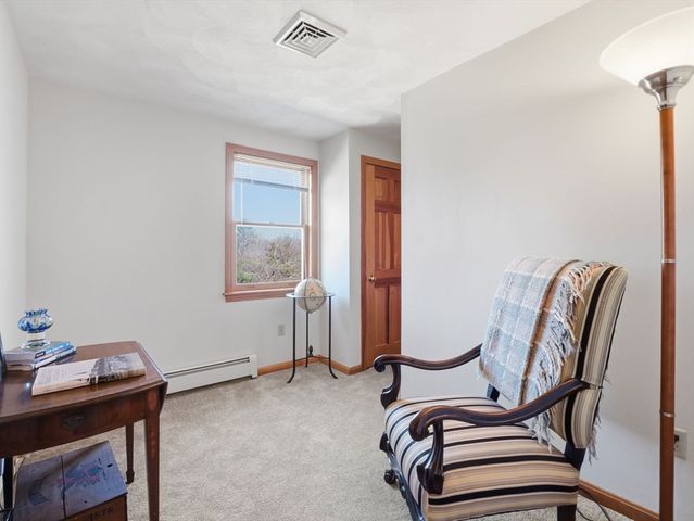 195 Farnum St, North Andover, MA 01845