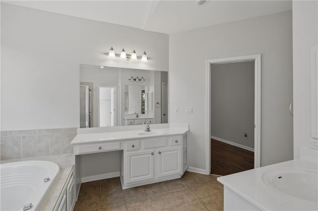 402 FREEDOM Lane, Peachtree City, GA 30269